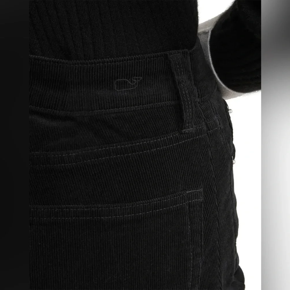 Vineyard Vines Women’s Jet Black Mid-Rise Kick Flare Corduroy Pants, Size 30